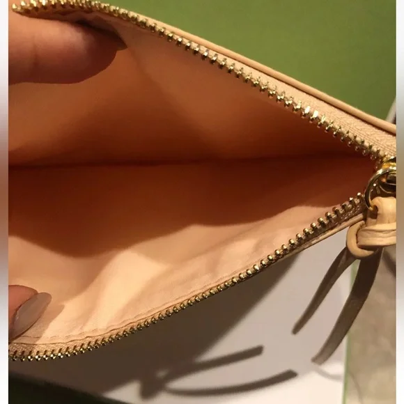 COPY - Chloe Leather Pouch Pink Beige with Box Limited Edition - Picture 3 of 3